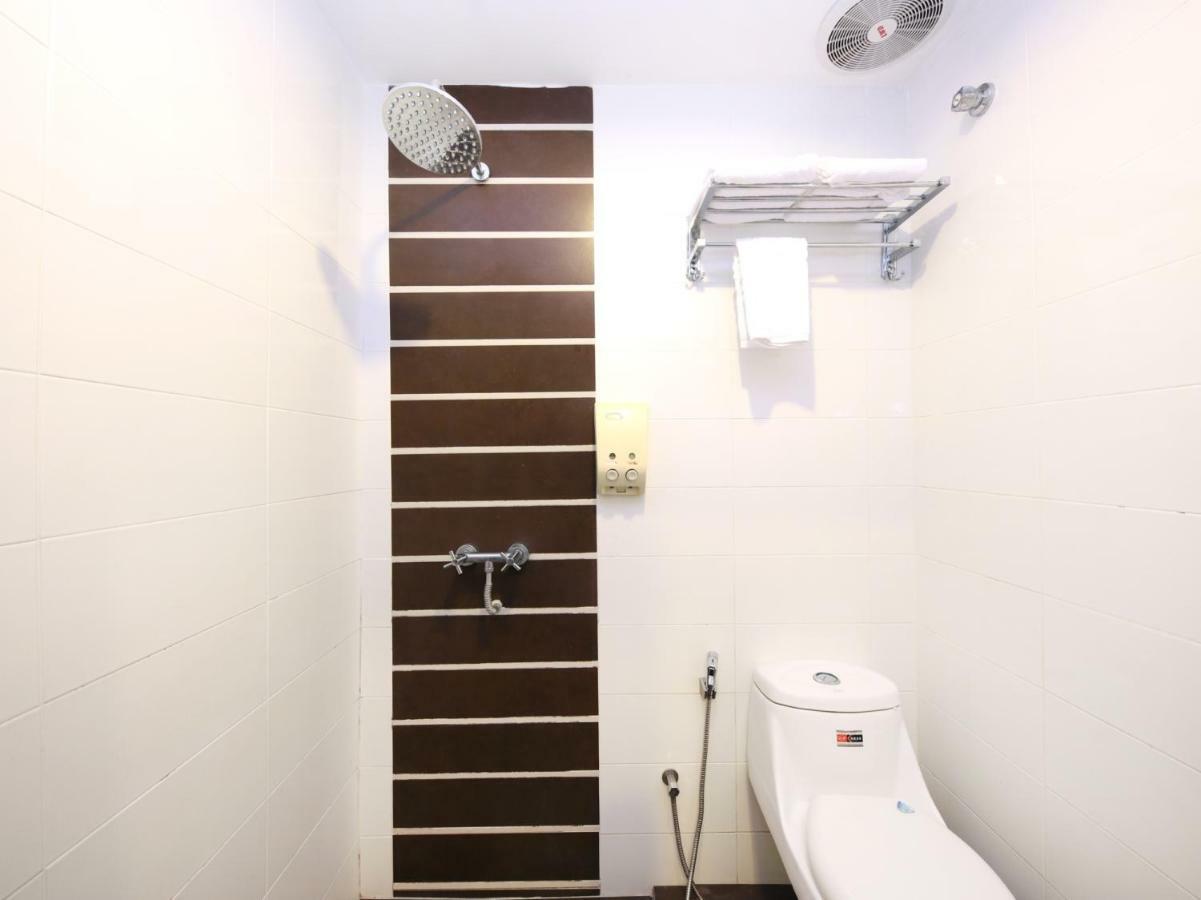 Capital O 837 Hotel Bei King Sitiawan Exterior foto