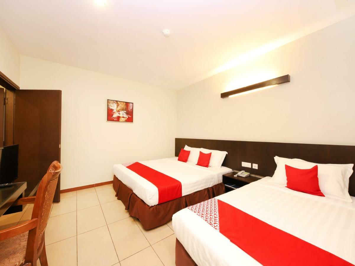Capital O 837 Hotel Bei King Sitiawan Exterior foto