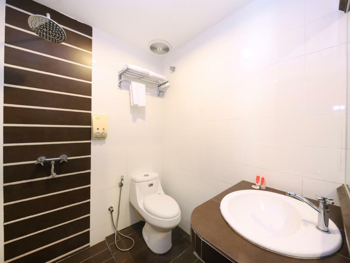 Capital O 837 Hotel Bei King Sitiawan Exterior foto